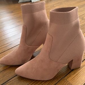 Steve Madden Suede Mauve Boots size 8